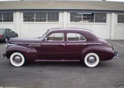 1940 Buick Roadmaster Chrome