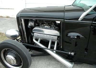 1932 Ford Roadster Real (Black with Black interior)