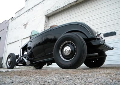 1932 Ford Roadster Real (Black with Black interior)