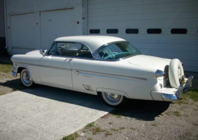 1954 Ford Crestline Victoria