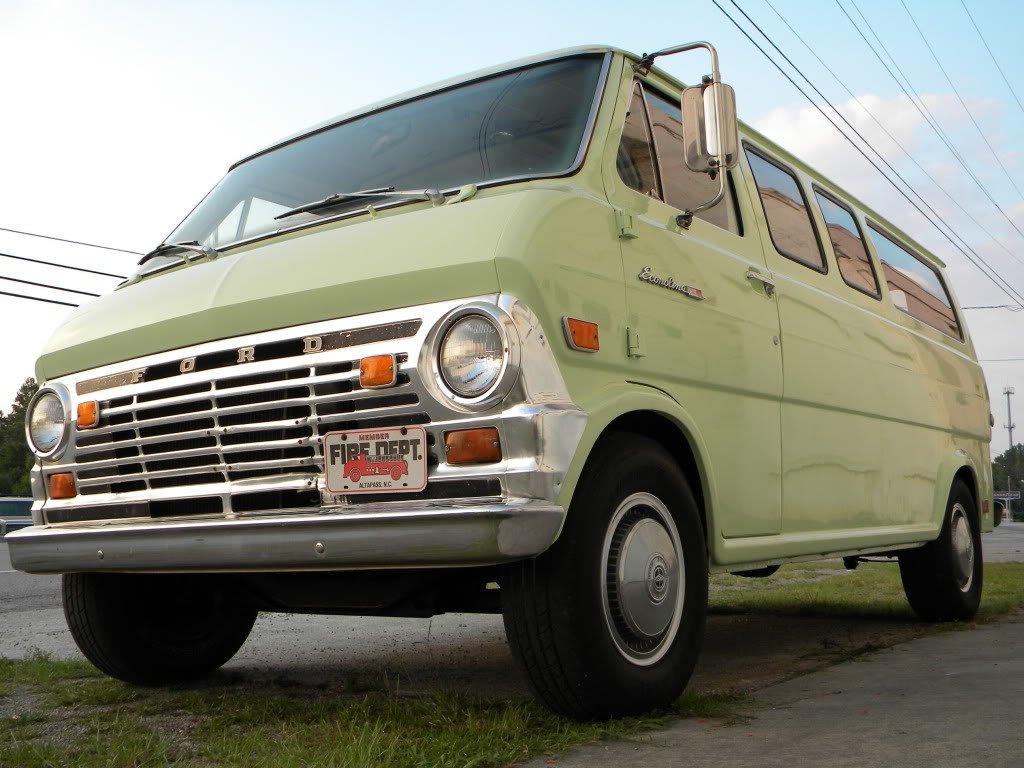 1969 Ford Econoline E100 Super Van For Sale | Sakowski Motors