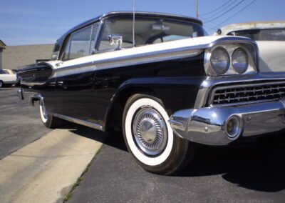 1959 Ford Fairlane Galaxie 500 Skyliner Chrome